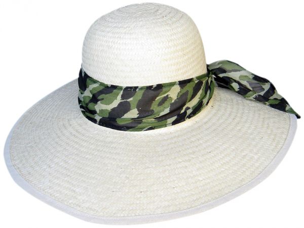 Chapéu de Palha de Carnaúba com Lenço Camuflado