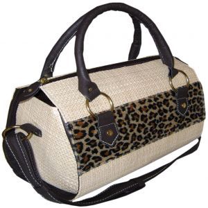 Bolsa Baú Princesa na Palha Crua com Oncinha